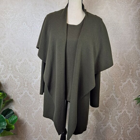 Lafayette 148 Size Medium Dark Olive Green Tank Top and Shawl Collar Sweater - Picture 1 of 15